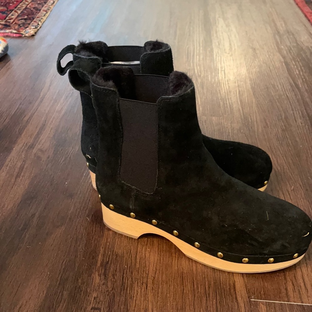 Never worn J.Crew shearling clog boots size 9